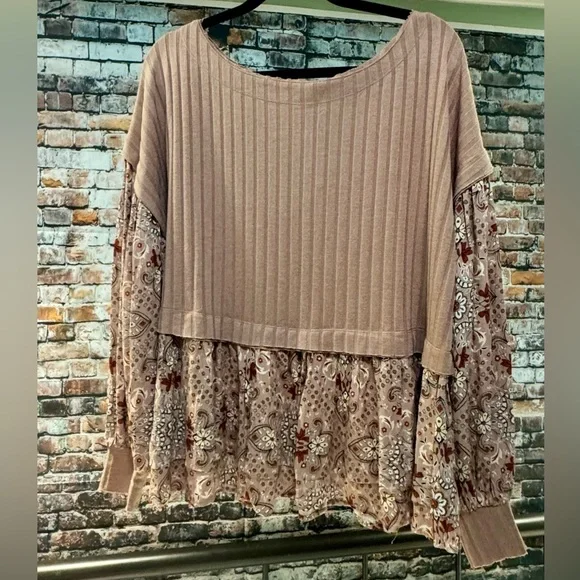 (NWT) Gimmicks by BKE Top – Size Medium - Picture 7 of 7